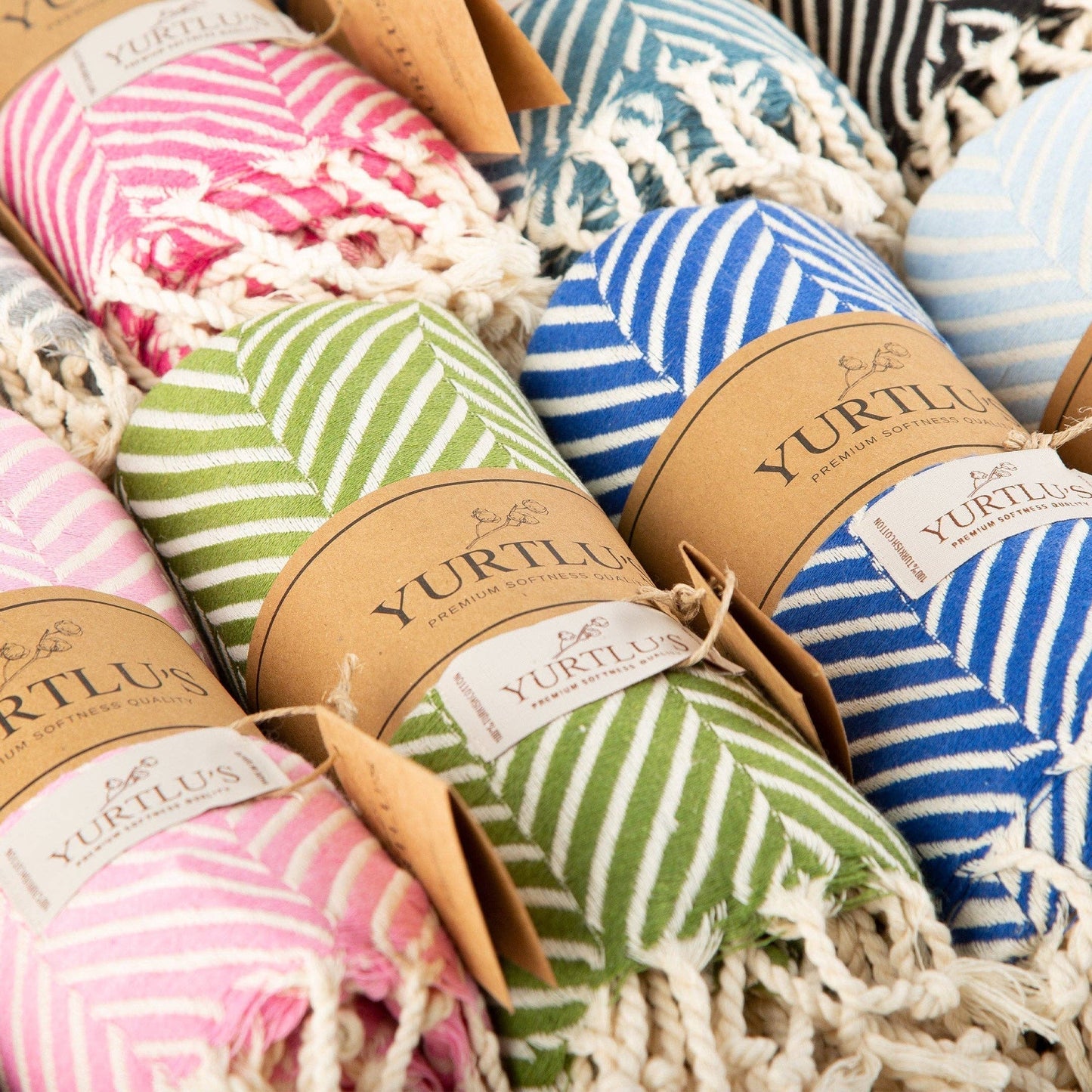 YURTLU'S Sapphire Series Turkish Beach Towel Pre-Washed 38"x72" Quick Dry and Highly Absorbent Oversized Sand-Free Stylish and Versatile for Beach, Spa, and Home Light 100% Cotton Peshtemal - Soft Pink