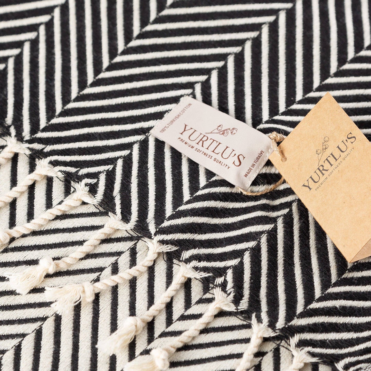 YURTLU'S Sapphire Series Turkish Beach Towel Pre-Washed 38"x72" Quick Dry and Highly Absorbent Oversized Sand-Free Stylish and Versatile for Beach, Spa, and Home Light 100% Cotton Peshtemal - Black